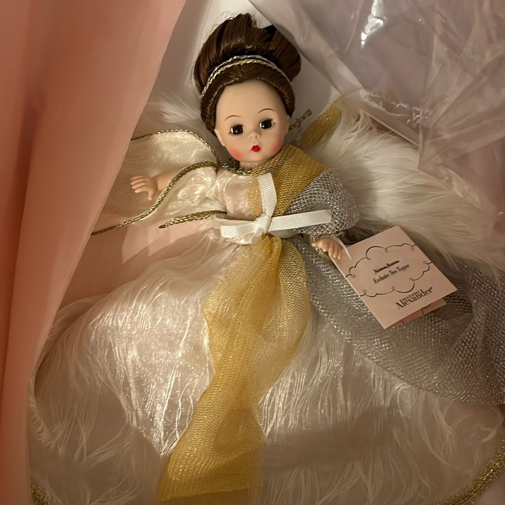 Madame Alexander tree topper